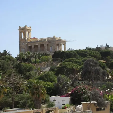 Nula Apartahotel