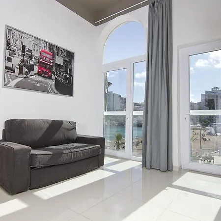 Hotel de apartamente Nula 3*