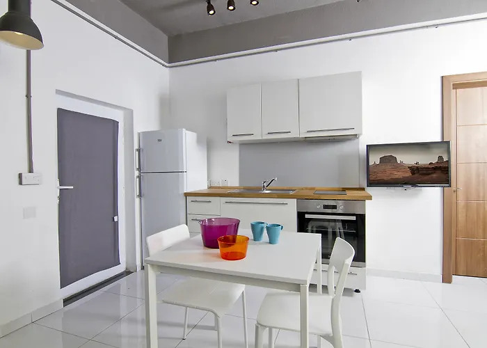 Nula 3* Saint Julian's